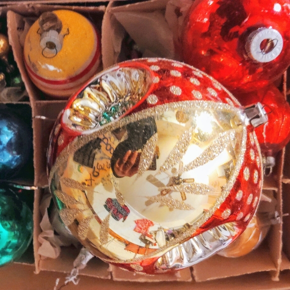 Vintage Mercury Glass ornaments also beating Garland Mercury glass flamingo rare - Picture 2 of 8